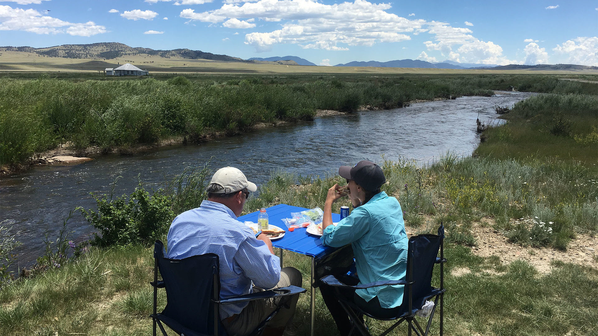 Creekside lunch at the Santa Maria Ranch